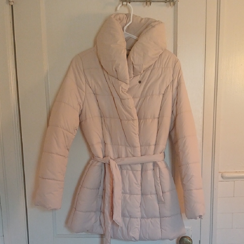Mossimo Supply Co. Women's Cream Puffer Coat